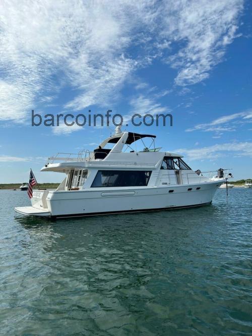 Bayliner 4788 Motoryacht ficha tecnica 